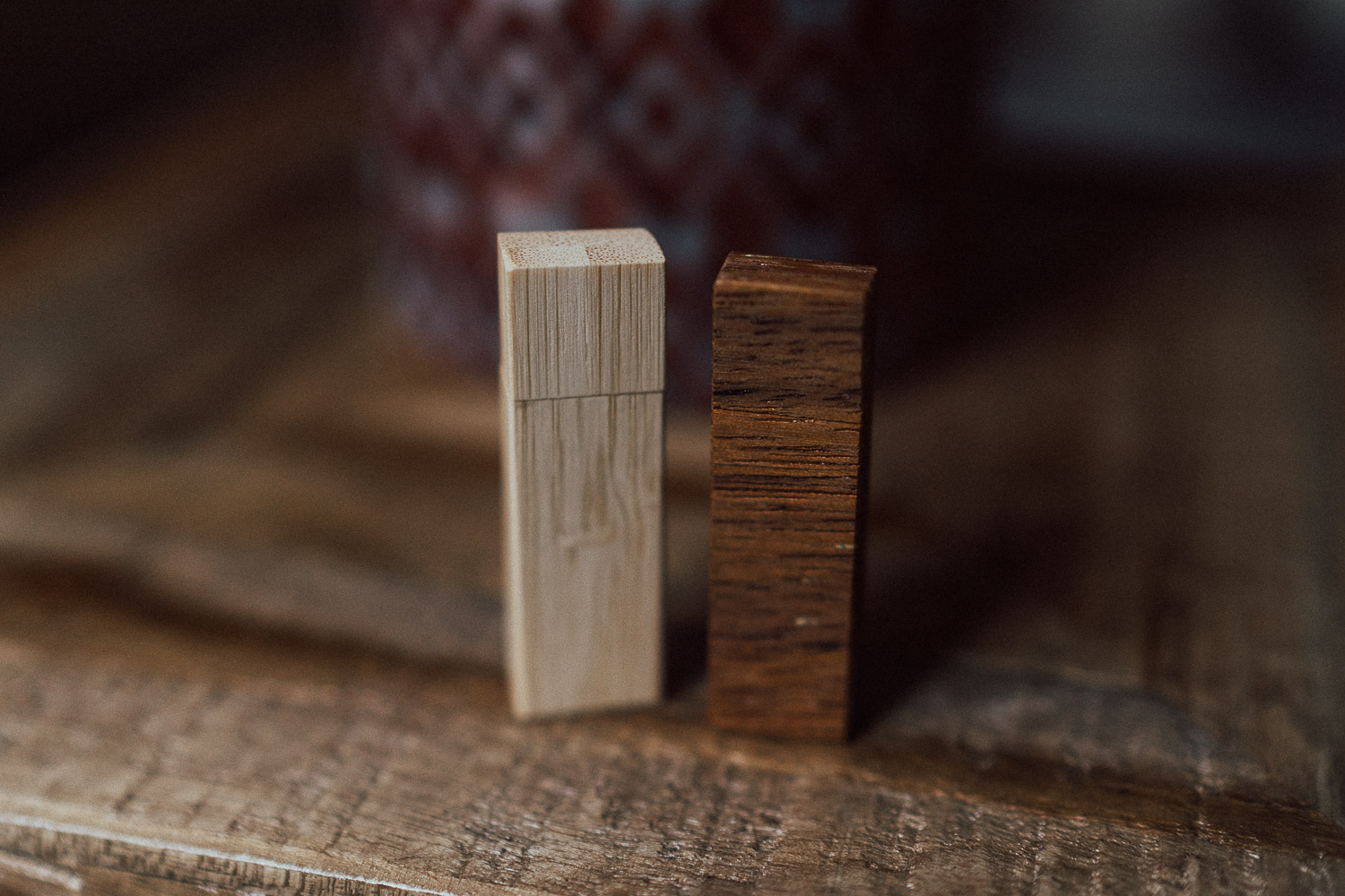 Holz USB Stick mit Struktur
